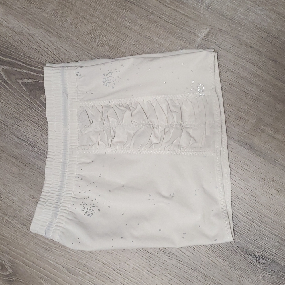 Lululemon Athletica Reversible shorts elastic waist women size 10? - Picture 4 of 11